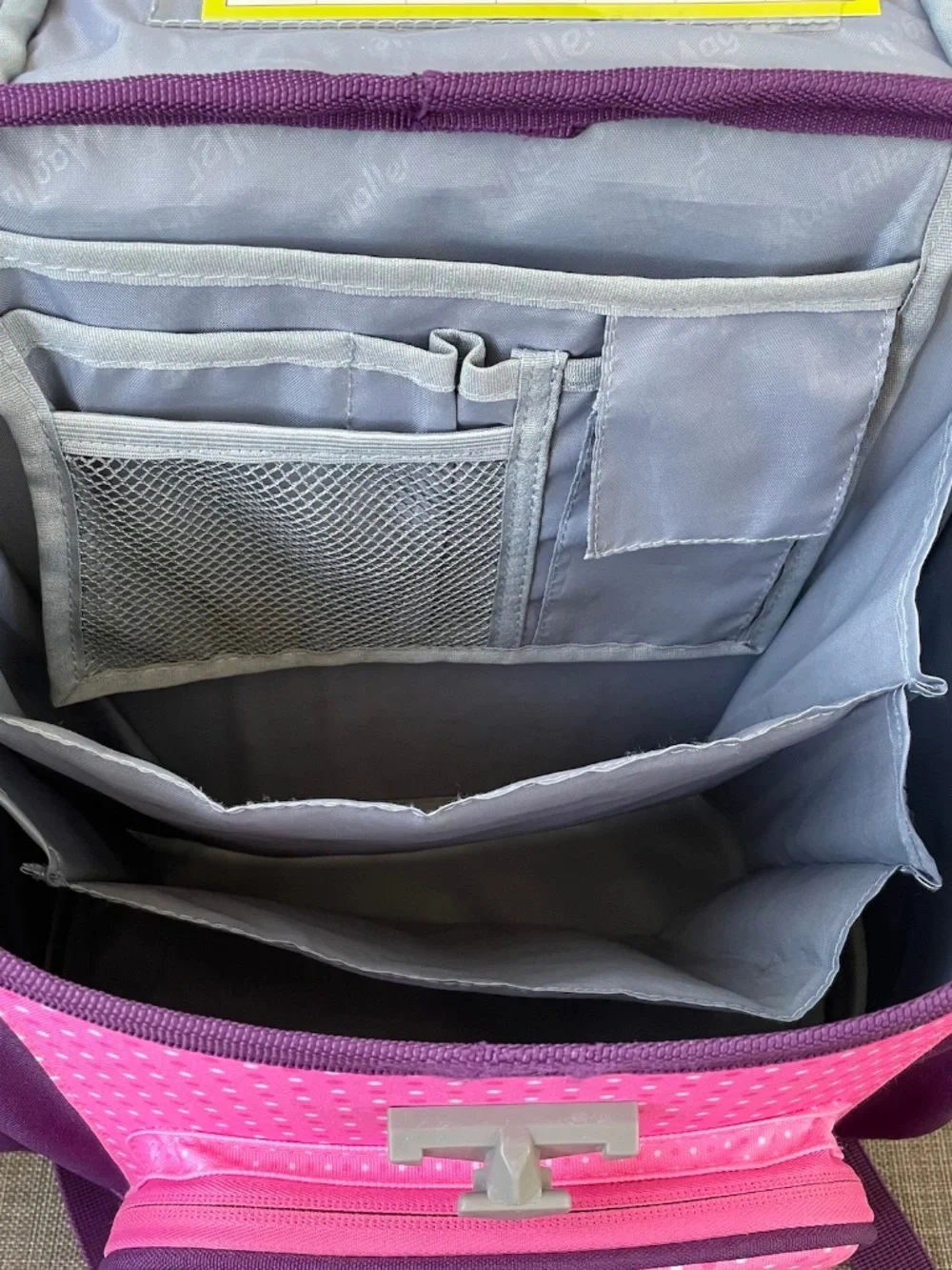 MagTaller (Finland) backpack, Hardshell, elementary school bag, girls K-3 grade